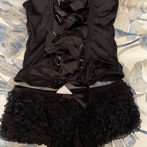 corset & boyshorts